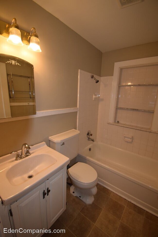 Foto del edificio - 4 br, 2 bath House - 642 Golfview Drive