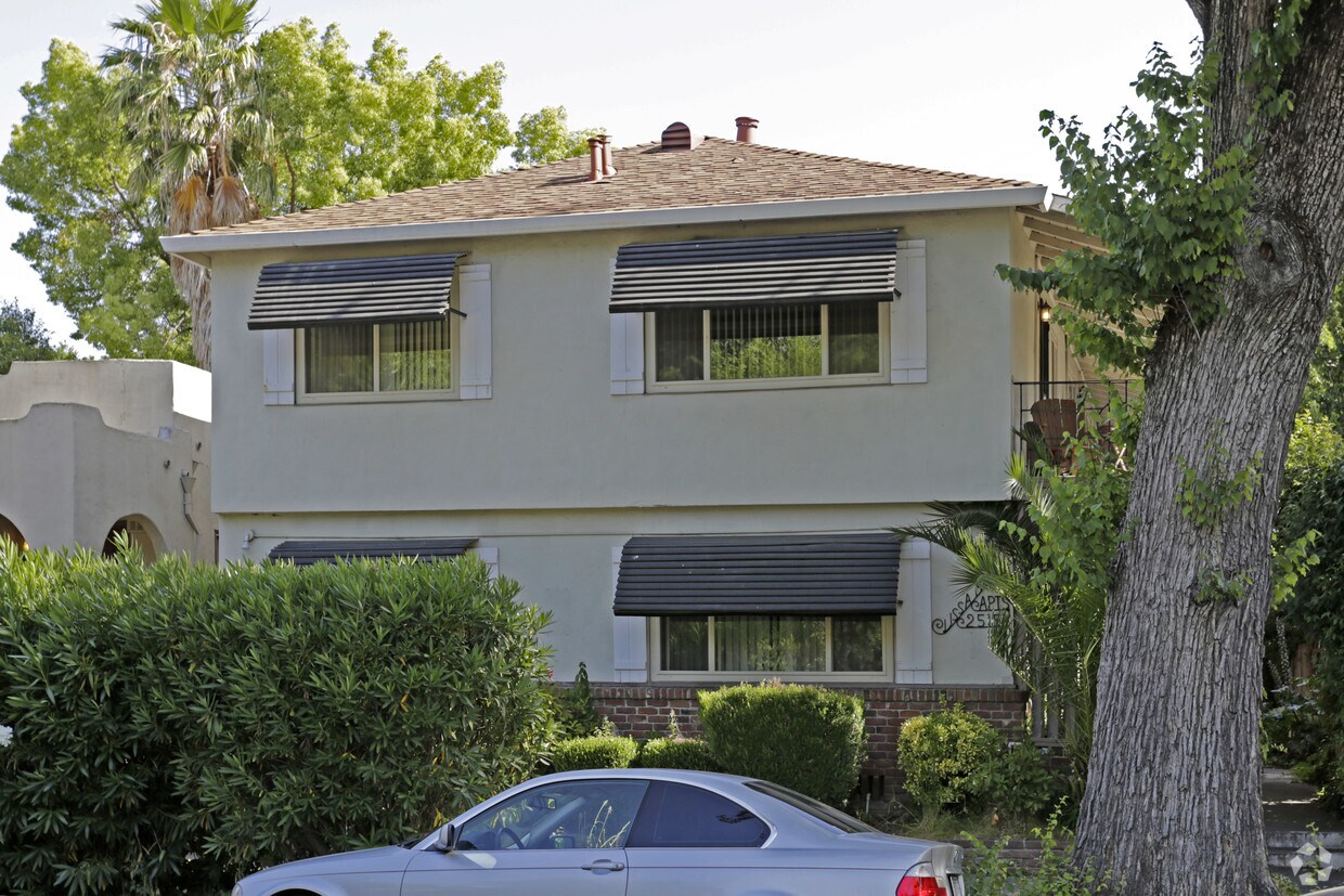 Primary Photo - Lissa Mary Apartments