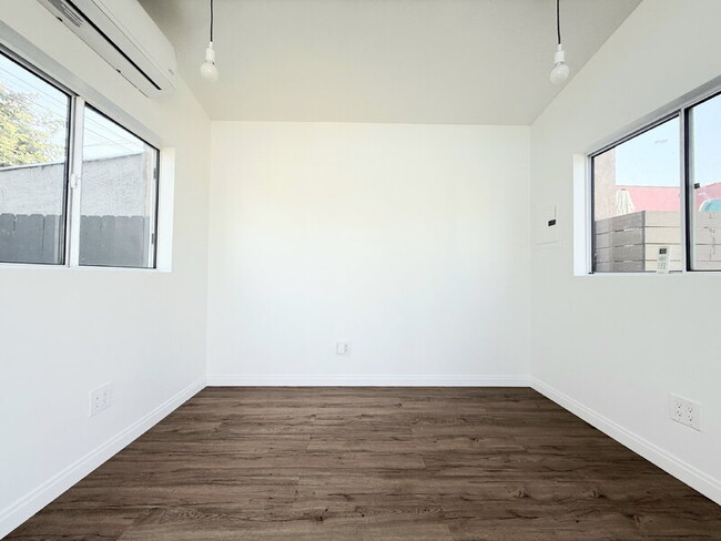 Foto del edificio - 6500 Arlington Ave