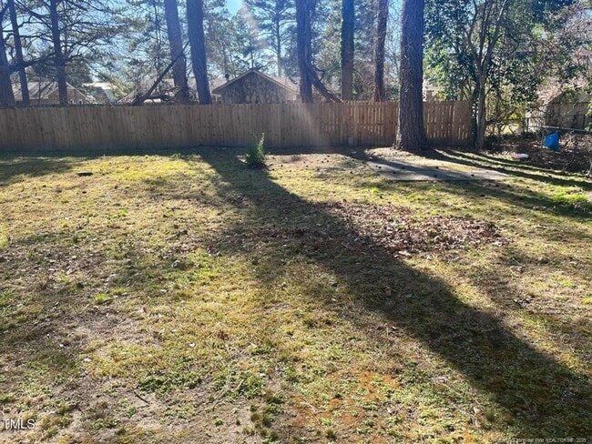 Building Photo - 3 Bedroom 2 Bath for Rent - Call/Text 910-284-4804