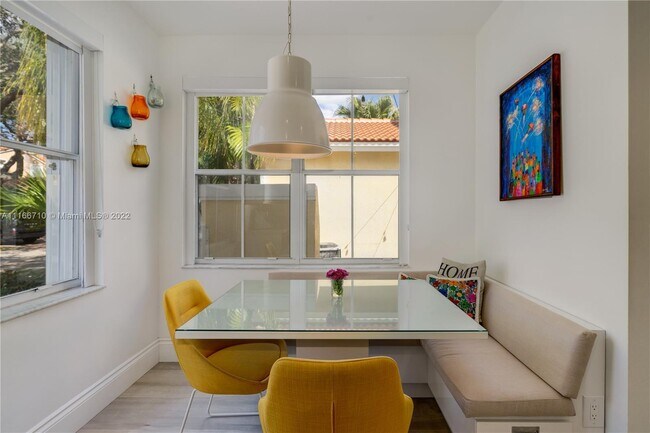 Foto del edificio - 1529 Yellowheart Way