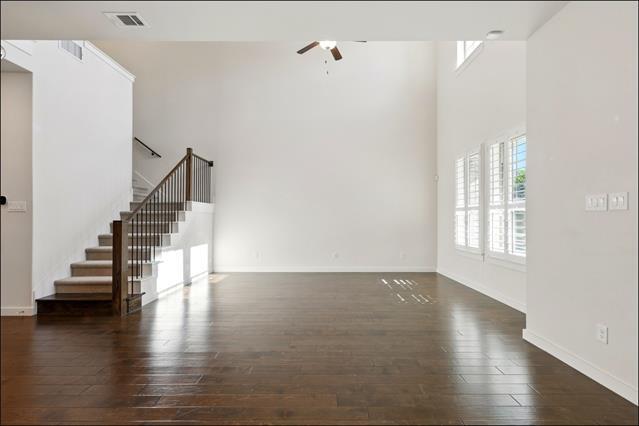 Building Photo - 4833 Paddock Trl