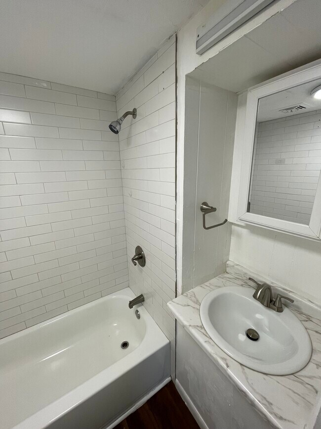 Foto del edificio - 3085 Grace St