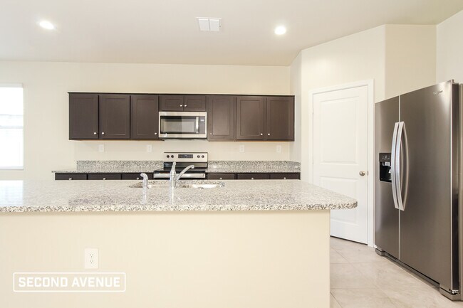 Foto del edificio - 24415 W Illini ST