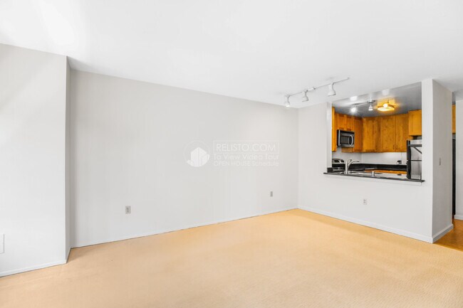 Building Photo - 2250 24th St