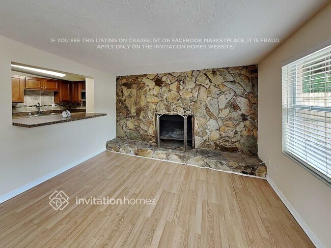 Foto del edificio - 15149 Harding Ave