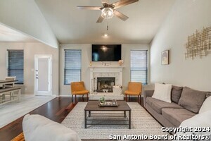 Foto del edificio - 8819 Ash Meadow Dr