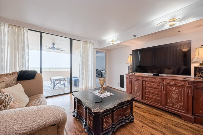 Building Photo - 3525 Sage Rd