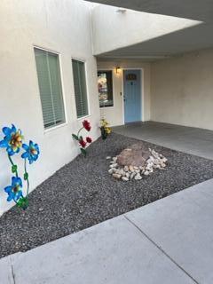 Primary Photo - 1020 Lomas Blvd NW