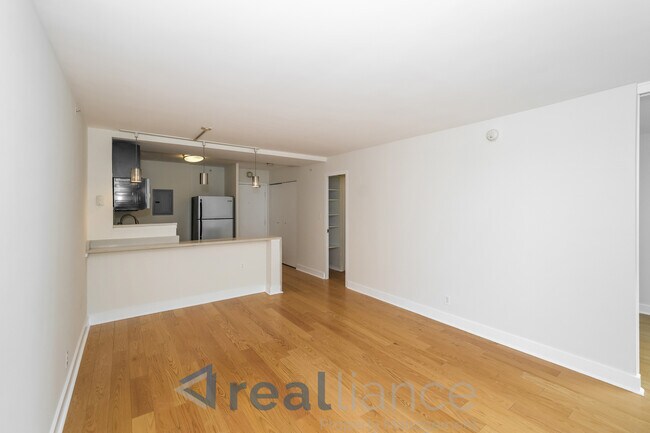 Foto del edificio - 1101 3rd St SW