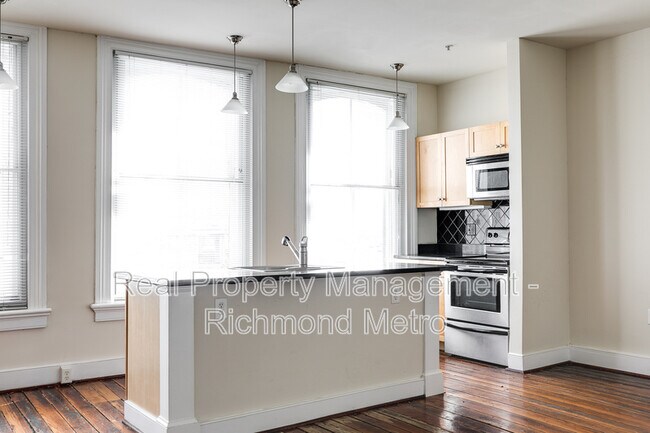 Foto del edificio - 1321 1/2 E. Main St.