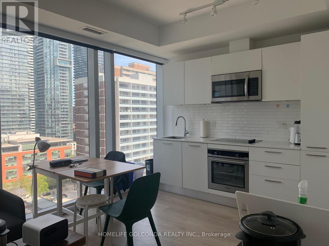 Photo principale - 3-1803 Gloucester St