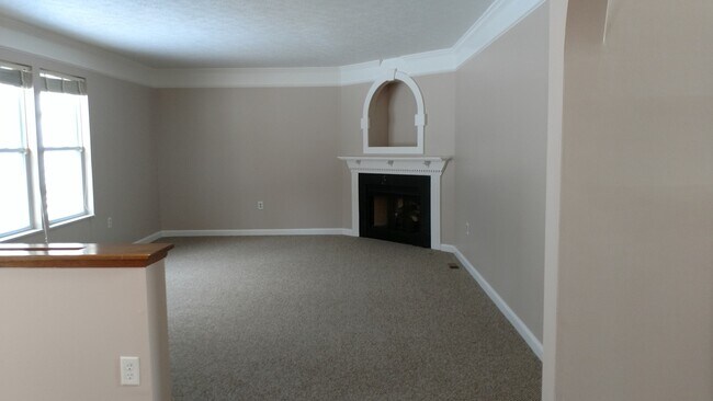 Building Photo - Moon Township - Shelborne Division