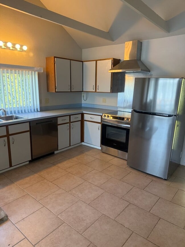 Building Photo - PENDING APPLICATION; Beachfront Cabin on H...