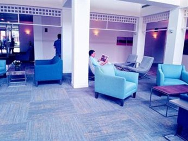 Common Area - 950 Massachusetts Ave