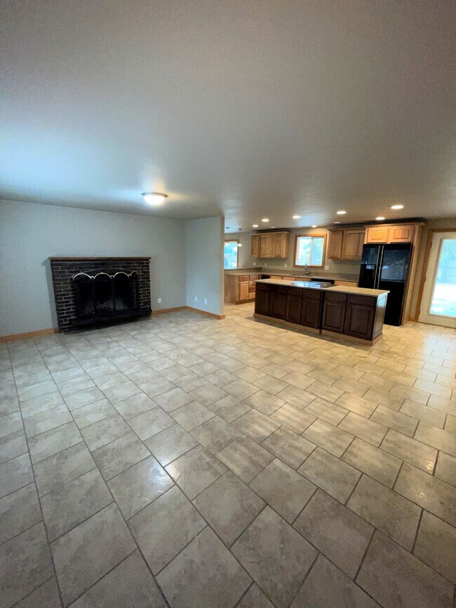 Building Photo - 13304 209th Ave SE