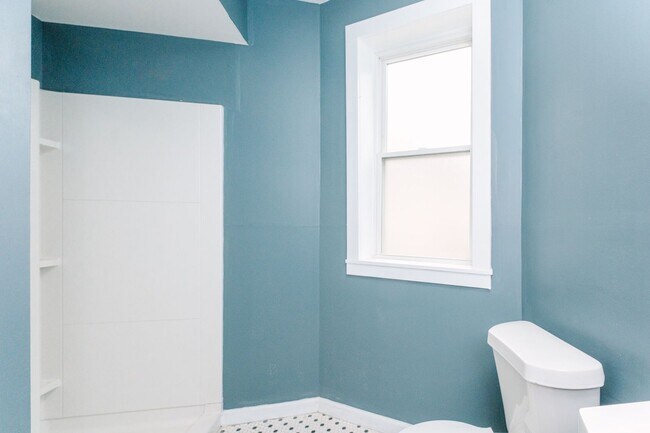 Foto del edificio - Move in special! Newly renovated 3 bedroom...