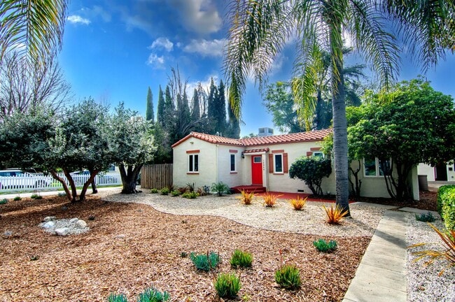 Foto del edificio - 15944 Hart St