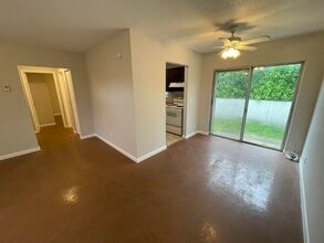 Building Photo - 1500 Forest Hill Blvd