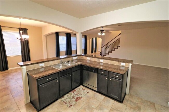 Building Photo - 12954 Iris Garden Ln