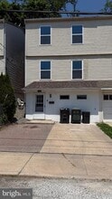 Building Photo - 845 Poplar St