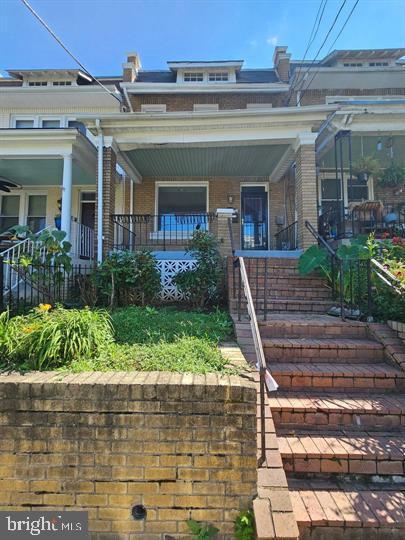 Foto principal - 5011 7th Pl NW