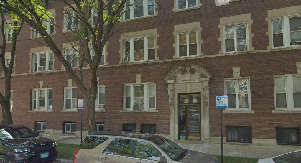 Primary Photo - 5052 S Blackstone Ave