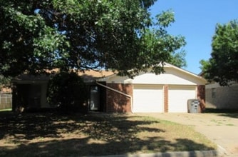 Building Photo - 2306 NW 75th St