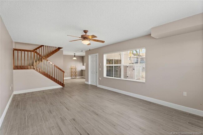 Foto del edificio - 3253 SW Sunset Trace Cir