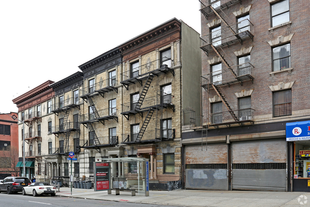 Primary Photo - 3289 Broadway
