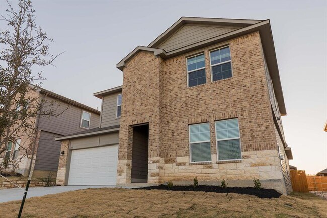 Building Photo - 6005 Montrelia Dr