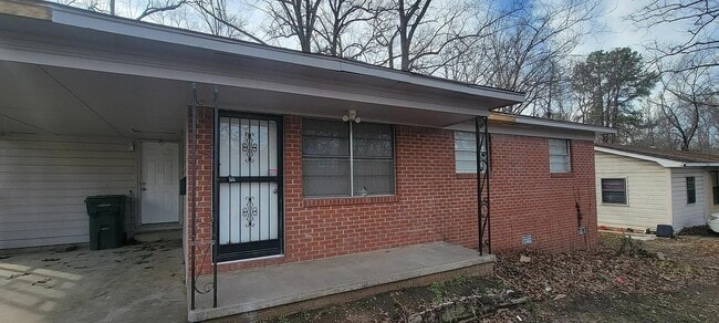Building Photo - 5820 Butler Rd