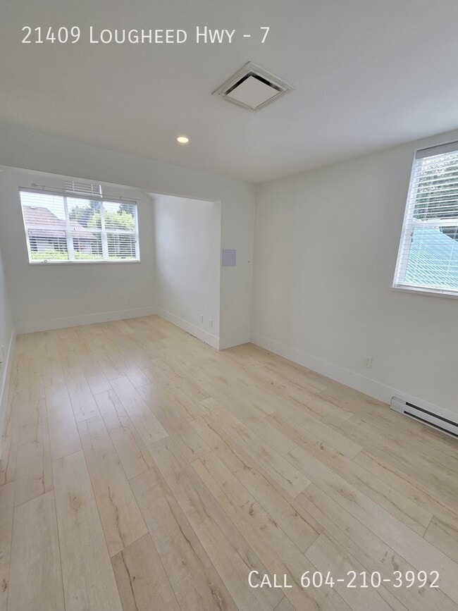 Building Photo - Spacious and Renovated Suite on Lougheed  Hwy - Utilities Included