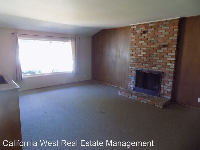 Building Photo - 5 br, 3 bath House - 479 HIGHLAND