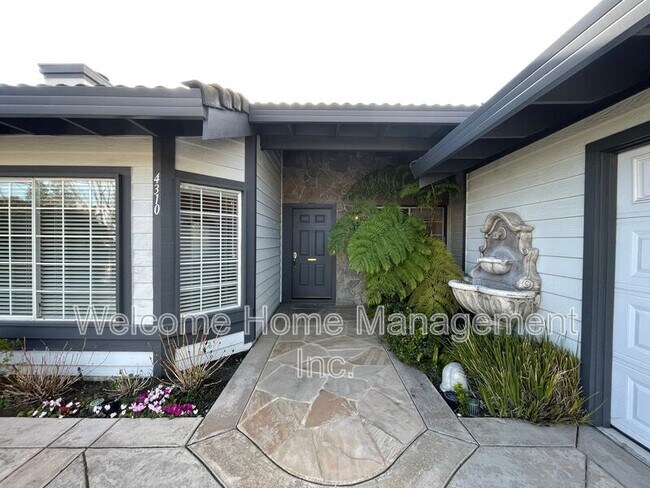 Building Photo - 4310 Canyon Crest Rd W