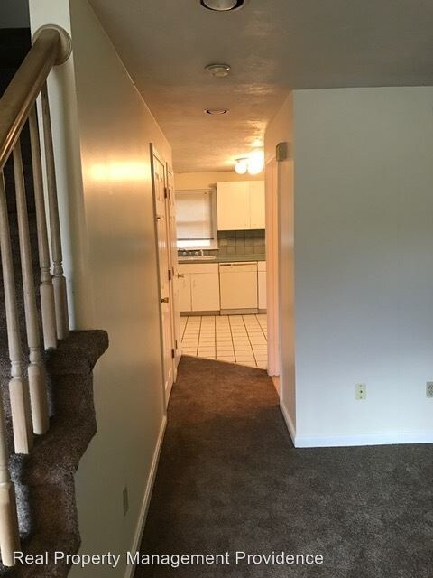 Foto del edificio - 15 Magnum Ct