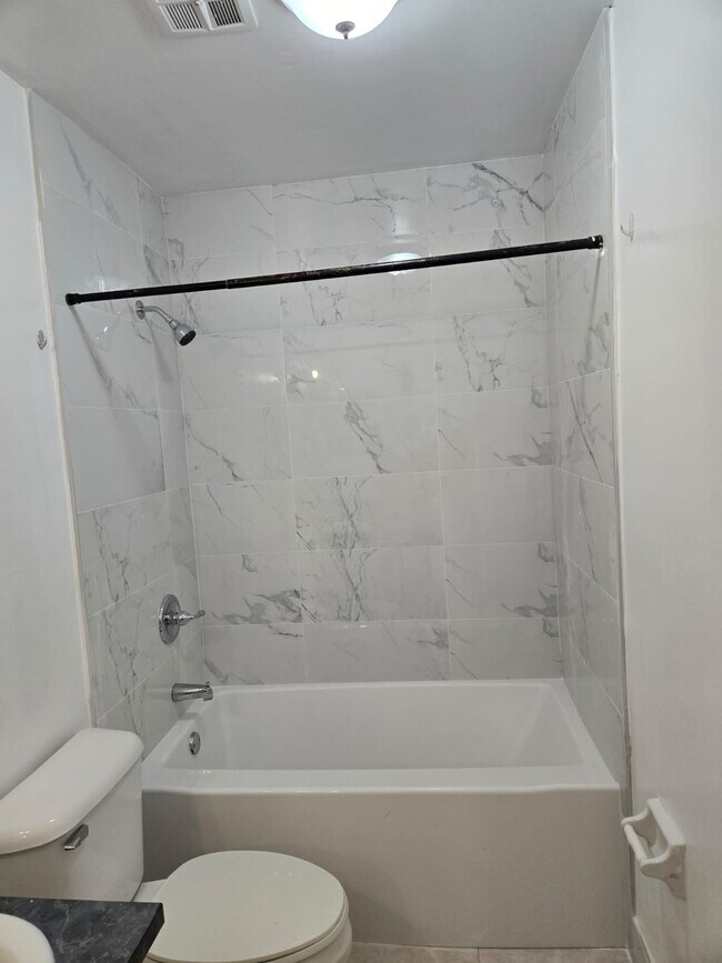 Foto del edificio - 5953 NW 25th Ct