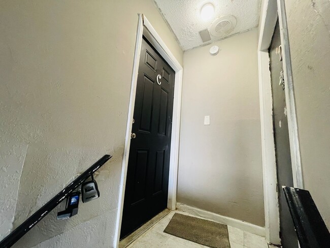 Foto del edificio - Modern 2BD/1.5BA Condo in Orlando – HOA Community with Lawn Care Included