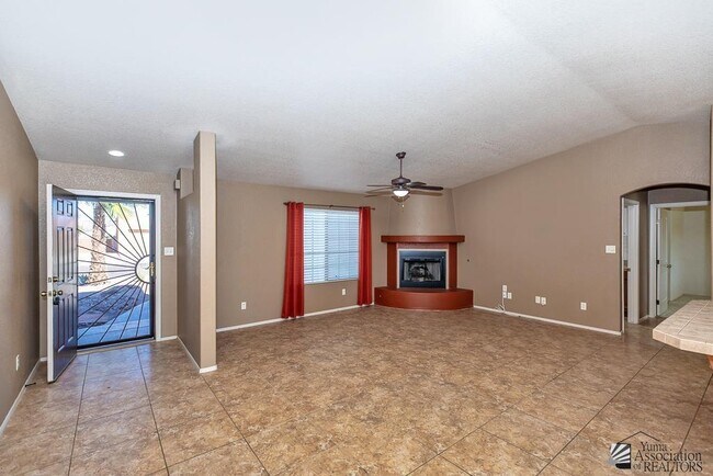 Foto del edificio - 11845 E 27th Pl