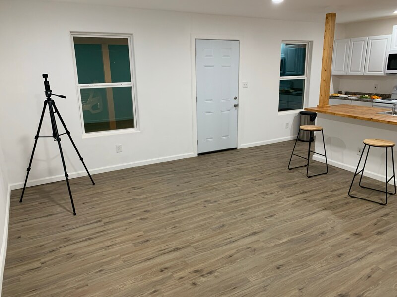 Foto del edificio - 823 Harrison Ave