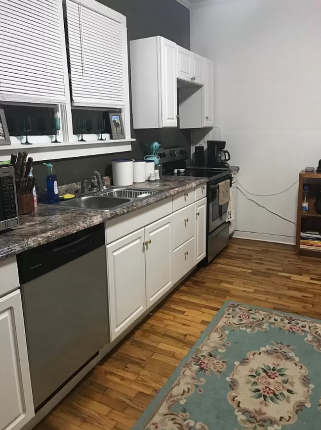 Photo - Adorable 3b/1b on Whitehall Road House