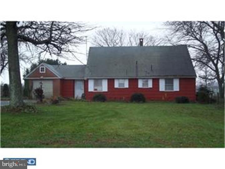 Primary Photo - 8 Compromise Rd