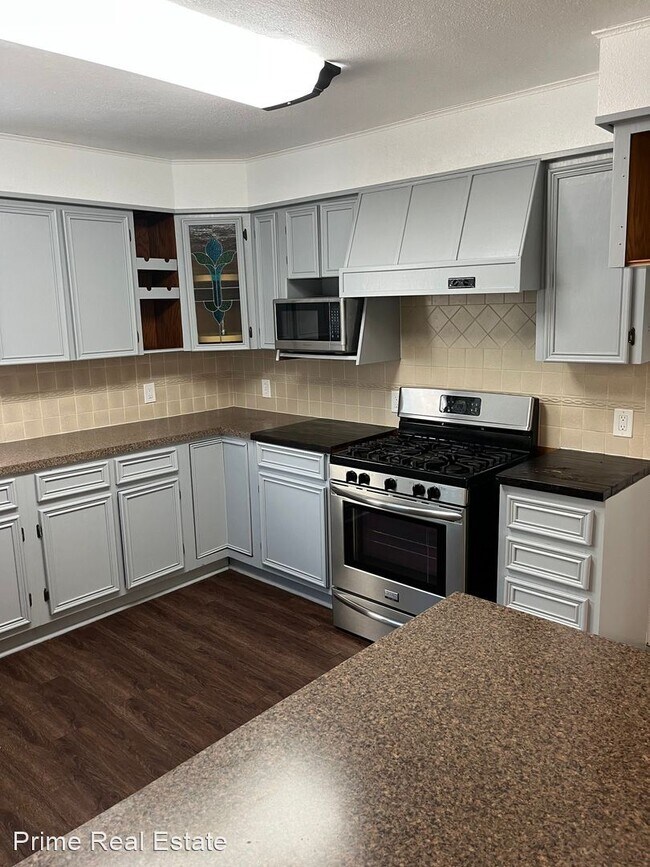 Foto del edificio - 2 br, 2 bath House - 505 Chamberlain St
