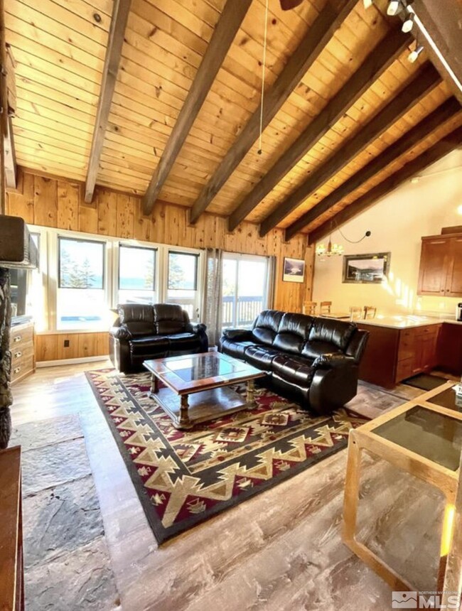 Building Photo - 338 Milky Way Ct