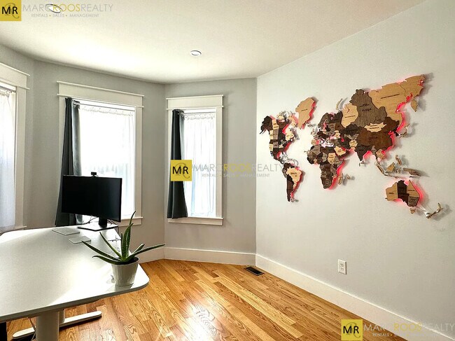 Foto del edificio - 326 Chelsea St