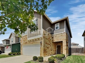 Building Photo - 2715 Spencebrook