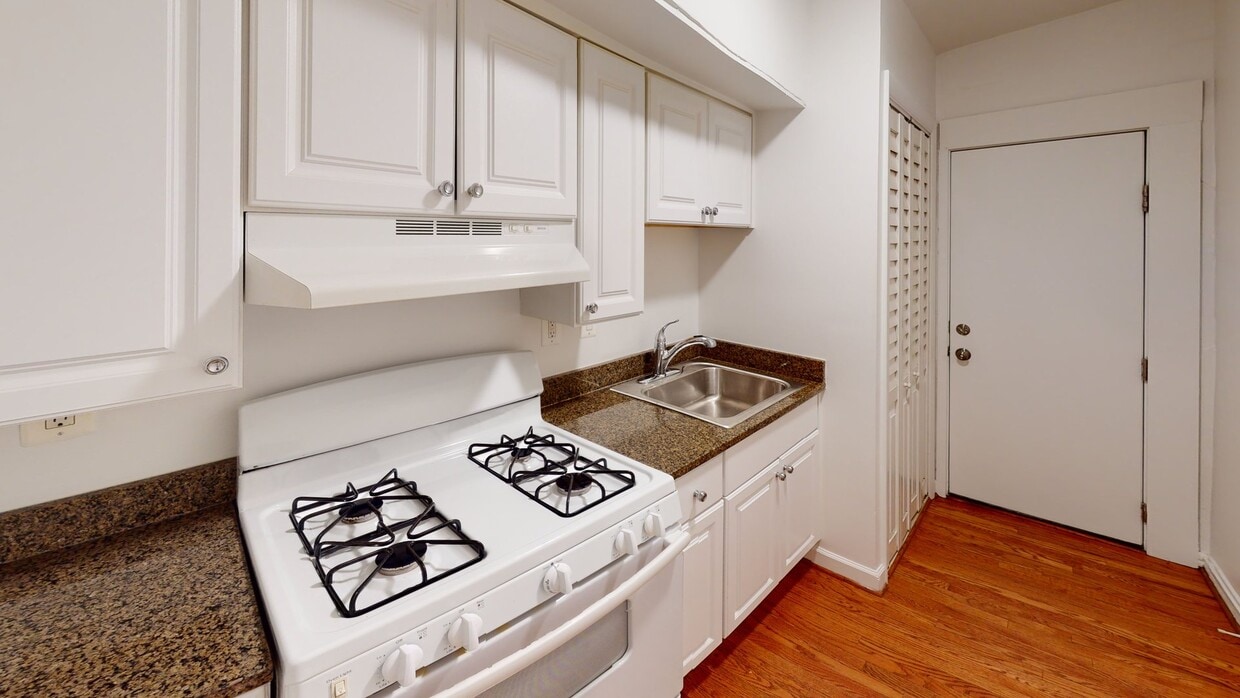 Photo - 1105 16th St NE Apartment