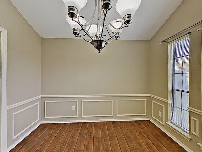 Foto del edificio - 6901 Wickliff Trail