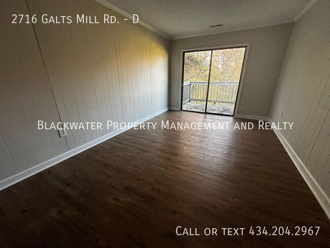 Building Photo - 2 Bedroom Apartment in Madison Heights