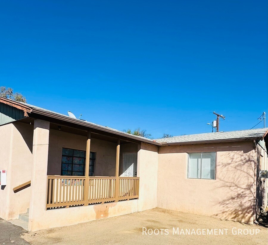 Primary Photo - Home Available to Lease - Apply Today!